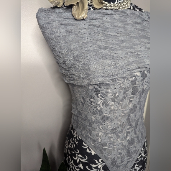 Zara Lace Bodysuit - Picture 3 of 4